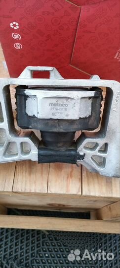 Опора двигателя правая ford focus 2