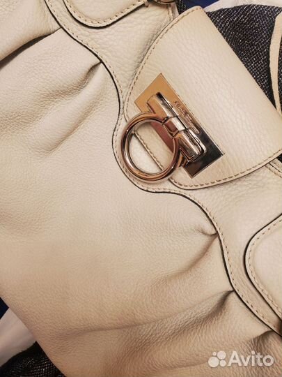 Сумка женская salvatore ferragamo