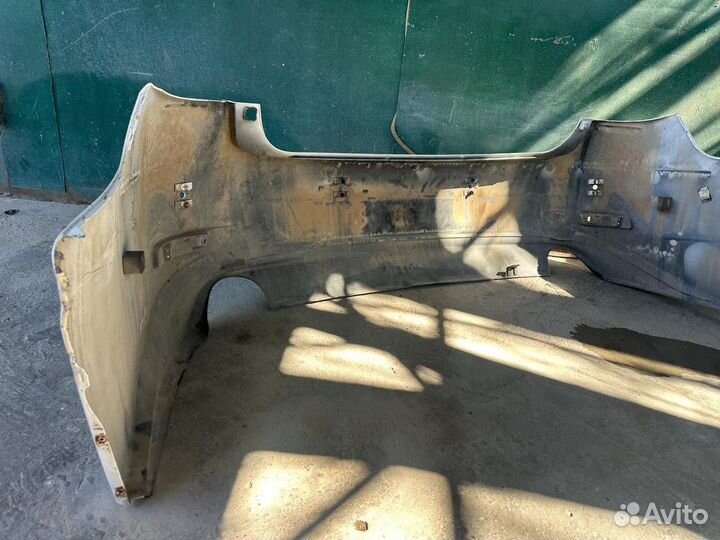 Задний бампер на lexus es 2013