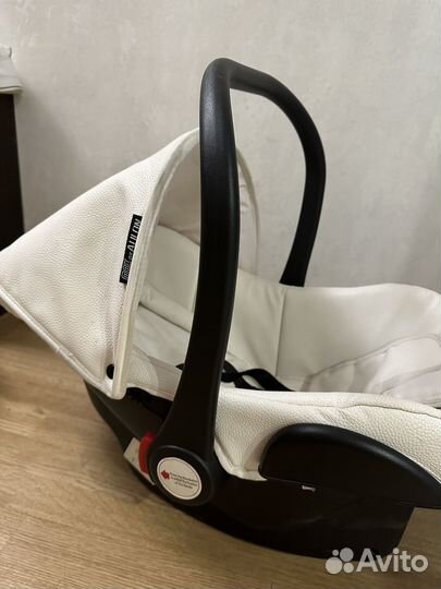 Коляска hot mom 3 в 1