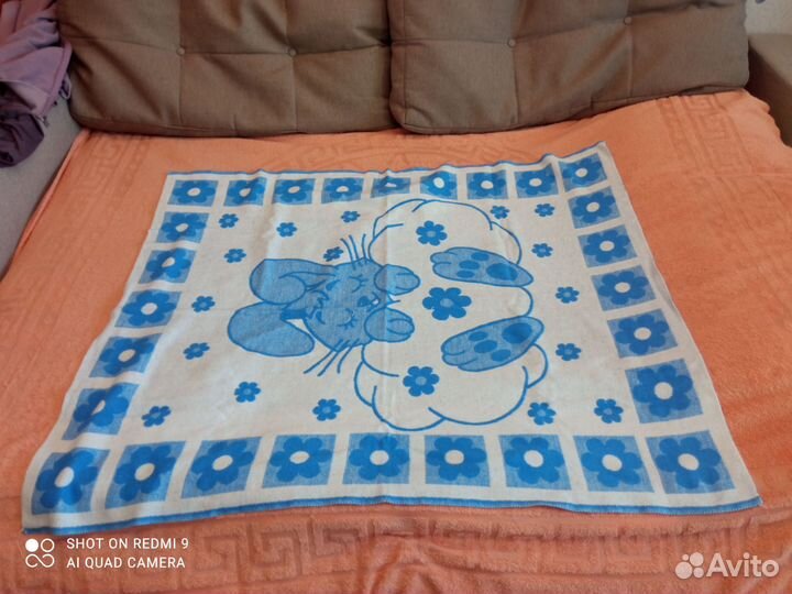 Детские одеяла (три)