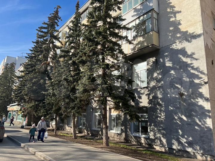 Бизнес-центр 1284.8м2