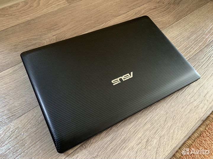Ноутбук asus K55N