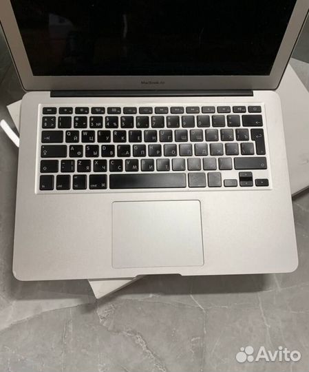Apple MacBook Air 13 2017 256 ssd
