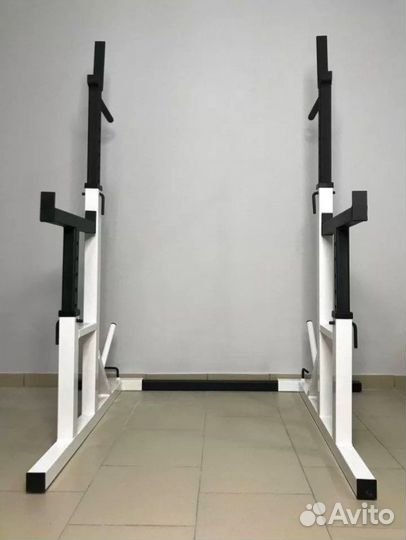 Стойка для штанги с подстраховкой