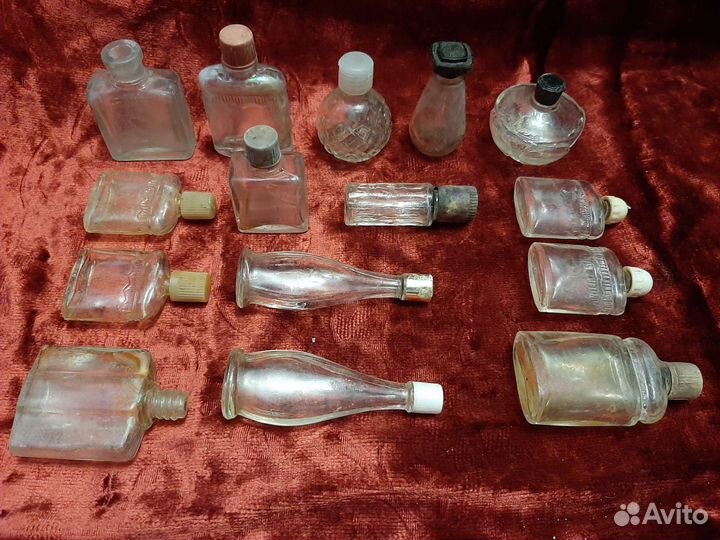 Винтажные флаконы из под духов