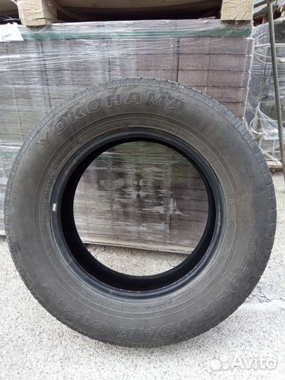 Yokohama Geolandar G033 215/70 R16 100H
