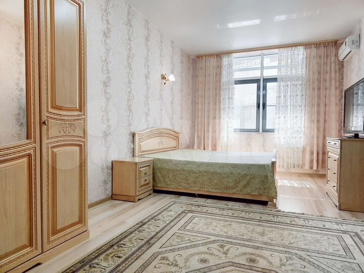 3-к. квартира, 76 м², 2/16 эт.