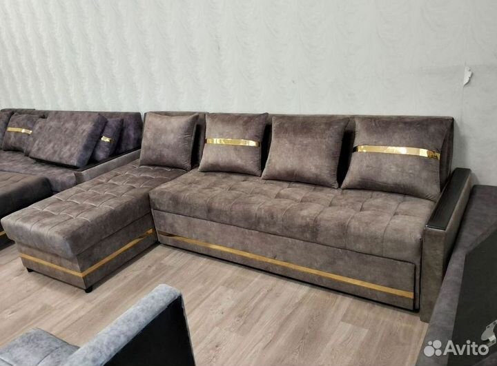 Диван угловой в наличии