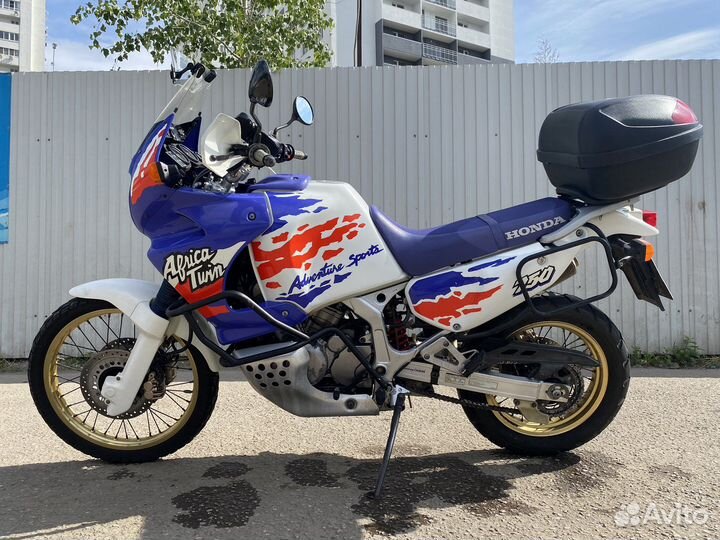 Honda xrv 750 africa twin rd-07