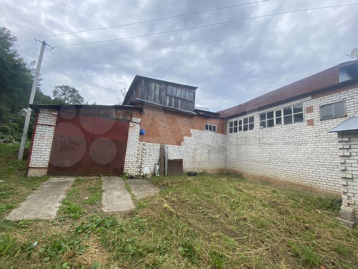 Дом 238 м² на участке 5 сот.