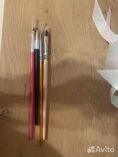 Кисти для маникюра