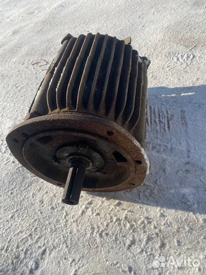 Электродвигатель