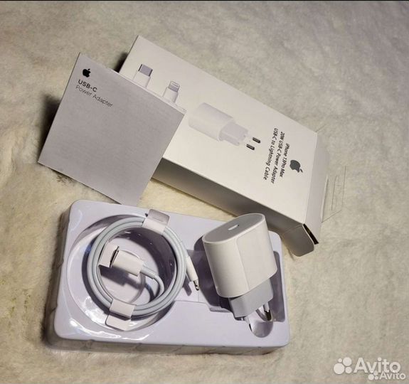 Адаптер Apple 20W + Кабель USB-C-Lightning