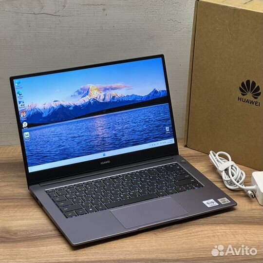 Ультрабук Huawei 14“ I5-10th/8GB/SSD/IPS FullHD