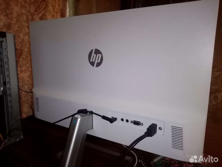 Игровой компьютер с монитором