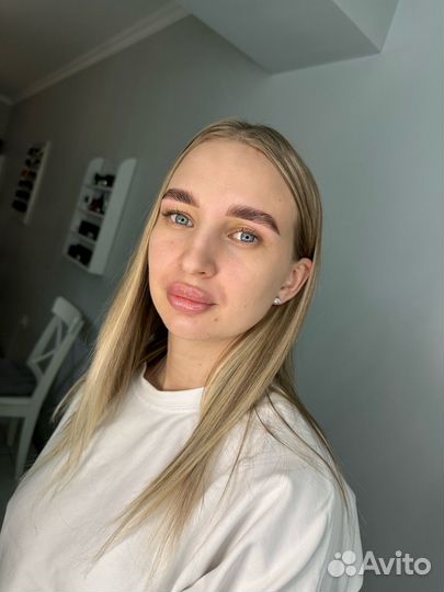 Мастер бровист