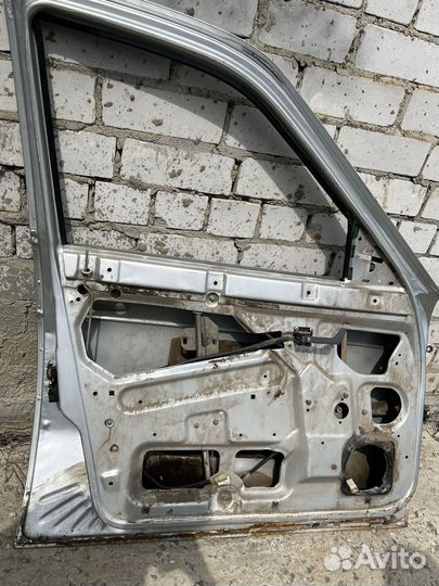 Двери на ваз 2110 бу