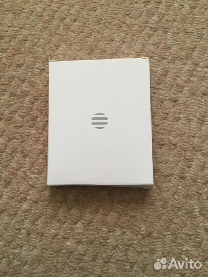 Беспроводное зарядное устройство/ док-станция