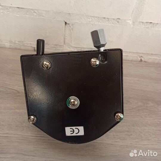 Рулевой редуктор T67 мет. Корпусе