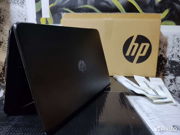 Ноутбук HP полный комплект
