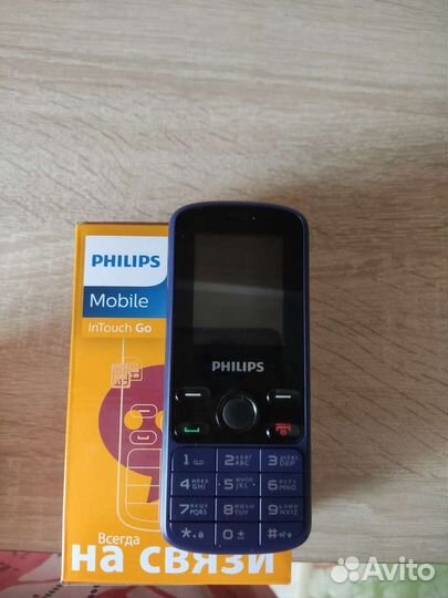 Кнопочный телефон Philips