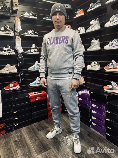 Спортивный костюм на флисе Nike Lakers