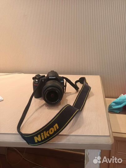 Зеркальный фотоаппарат