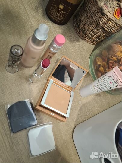 Лот косметики Benefit, Too Faced. Новый