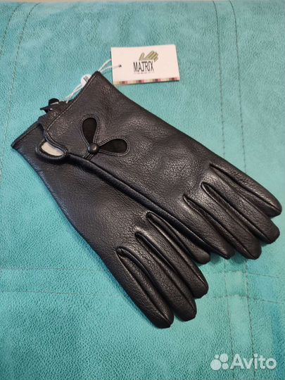 Перчатки женские кожаные новые