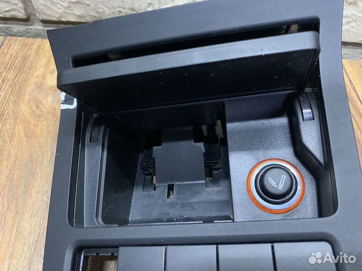 Volkswagen Golf 6 Пепельница передняя