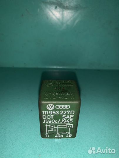 Реле аварийки Volkswagen T4