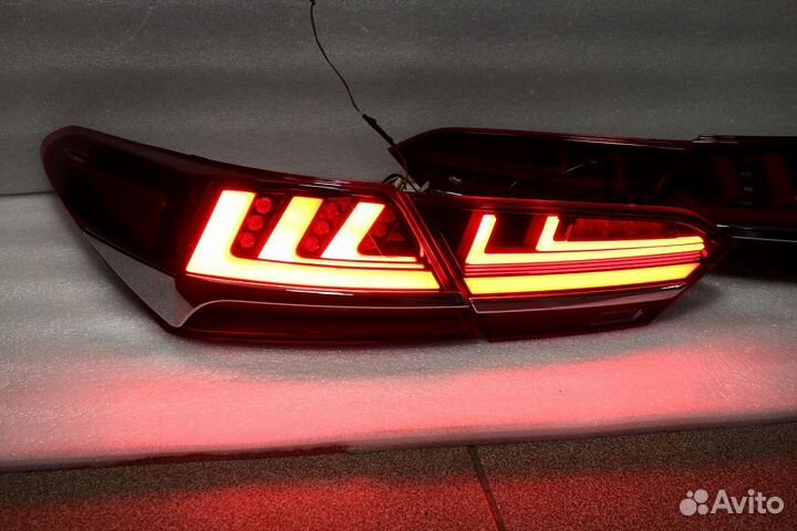 Camry 70 Стоп сигналы в стиле Lexus c хромом S4XS6