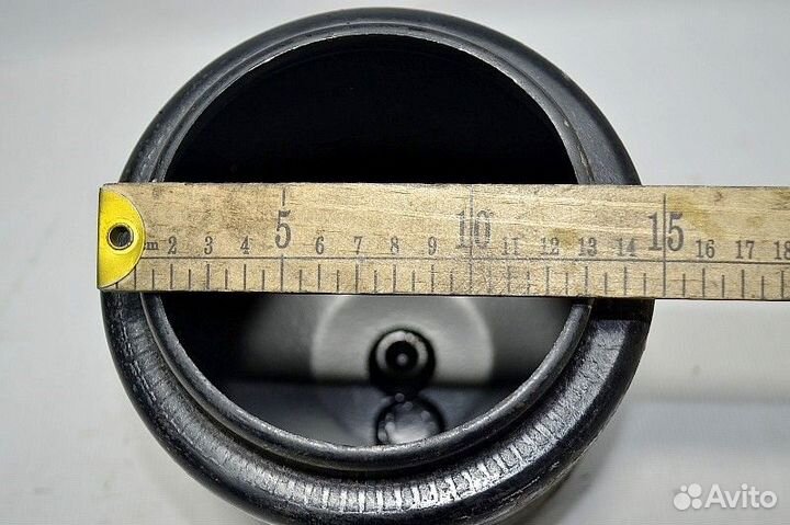 Стакан пневмобаллона ведущего моста, правый volvo