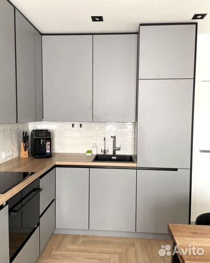 Кухонные гарнитуры современные Фантазия