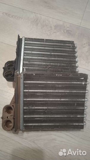 Термостат Радиатор печки Рено Логан 1