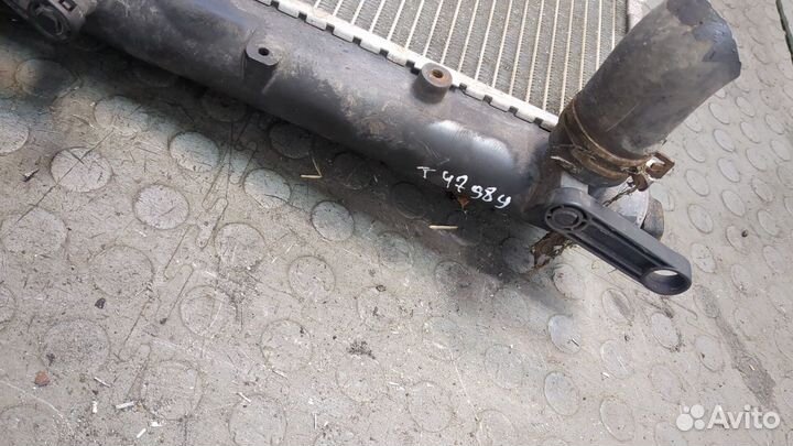 Радиатор охлаждения двигателя Volkswagen Transporter 4, 1999