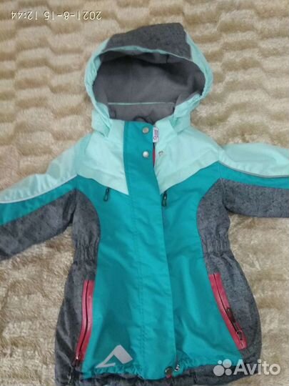 Куртка на девочку