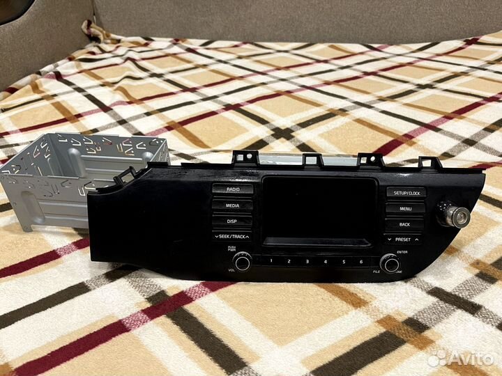 Штатная магнитола на kia rio 4