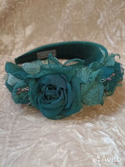 Ободок с цветами