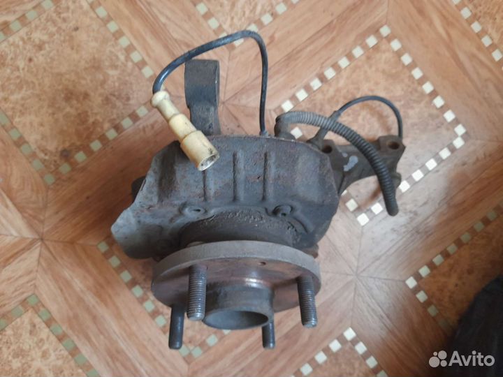 Ступица в сборе на lacetti