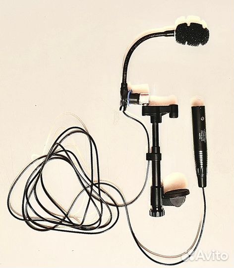 Инструментальный микрофон AKG