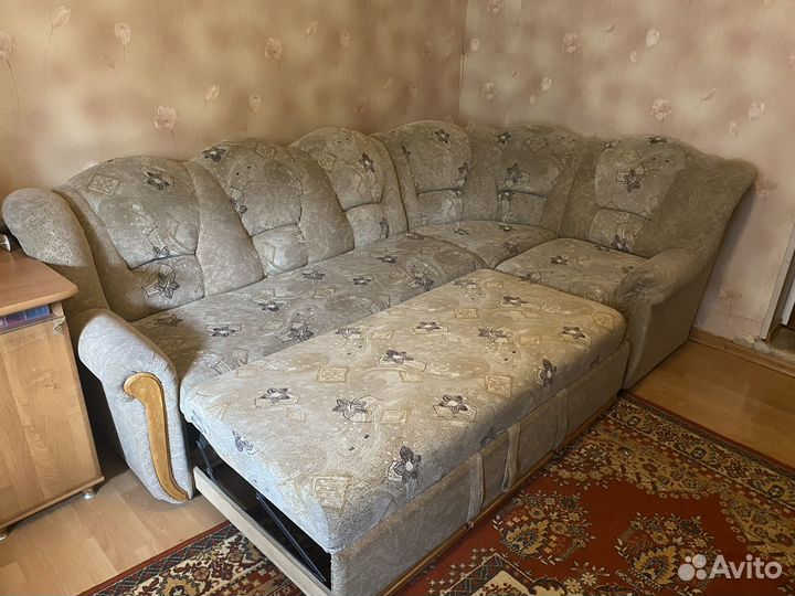 Угловой диван