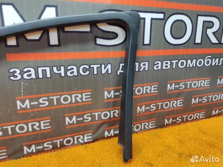 Накладка двери передняя правая Audi Q7 4LB BHK