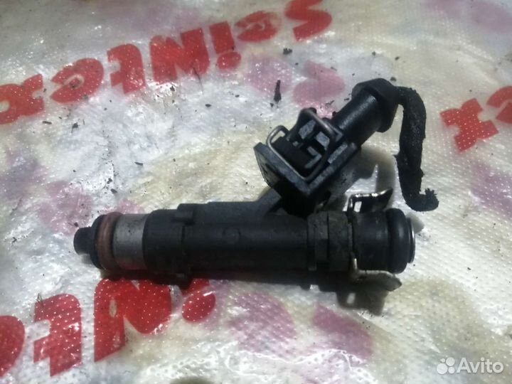 Форсунка топливная Opel Corsa D, z12xep