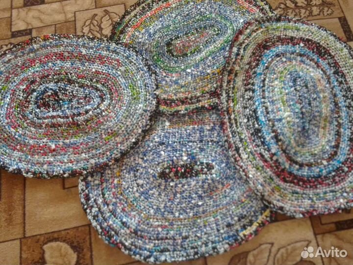 Вязанные коврики крючком