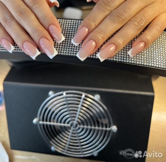 Наращивание ногтей