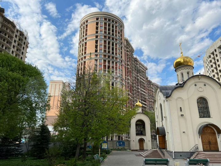 4-к. квартира, 117,9 м², 15/25 эт.