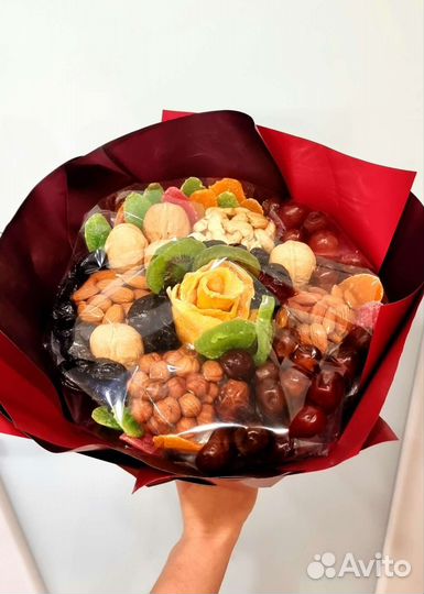 Съедобнве Букеты из сухофруктов и орехов