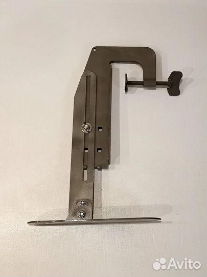 Струбцина для датчика эхолота lowrance 3 в 1